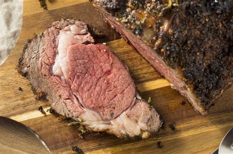 the-best-way-to-make-slow-cooker-prime-rib-roast-with image