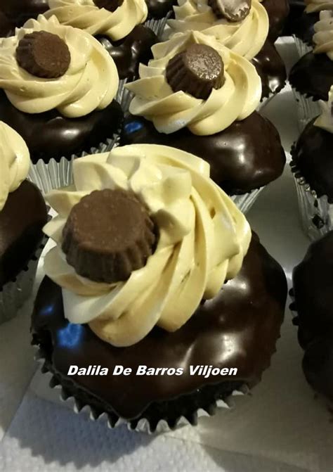 chocolate-ganache-peanut-butter-cupcakes image