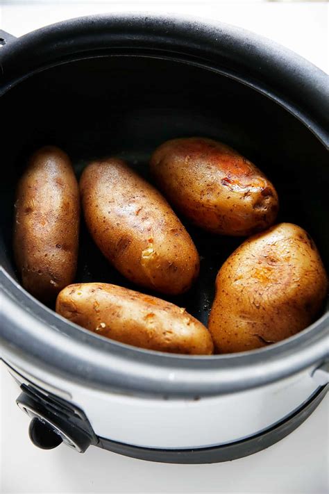 slow-cooker-baked-potato-bar-lexis-clean-kitchen image