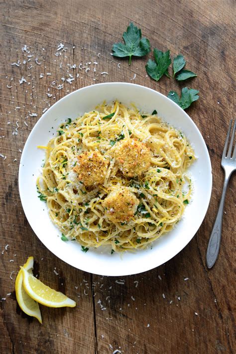 baked-scallop-scampi-with-linguine-delallo image