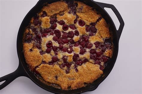 raspberry-cobbler-recipe-myrecipes image