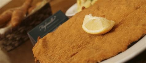 wiener-schnitzel-traditional-veal-dish-from-vienna image