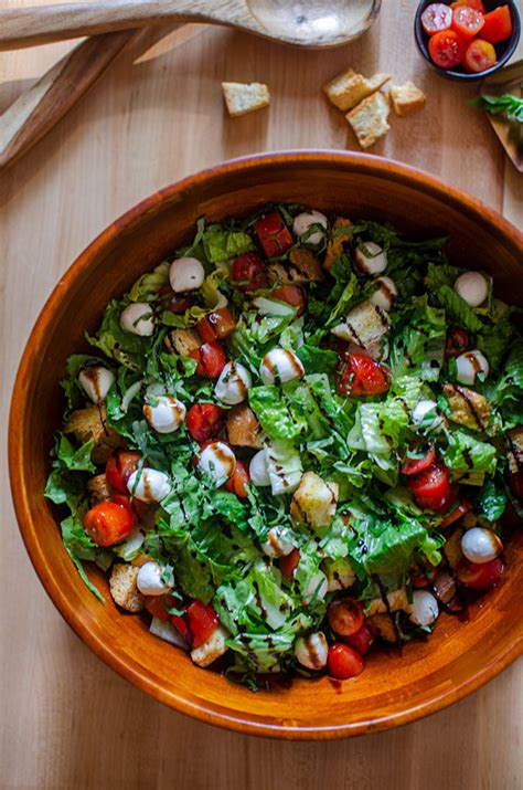 bruschetta-salad-living-lou image