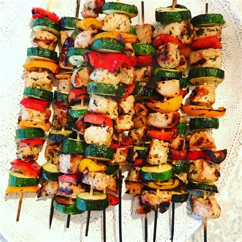 italian-pork-kabobs-with-summer-vegetables-lizs image