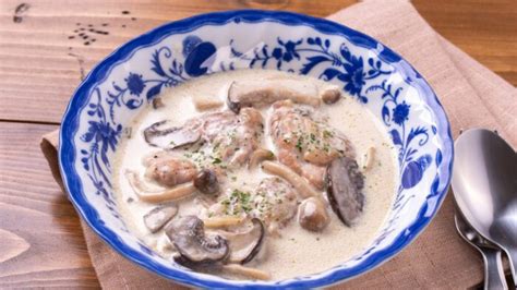 easy-campbells-cream-of-chicken-with-herbs image