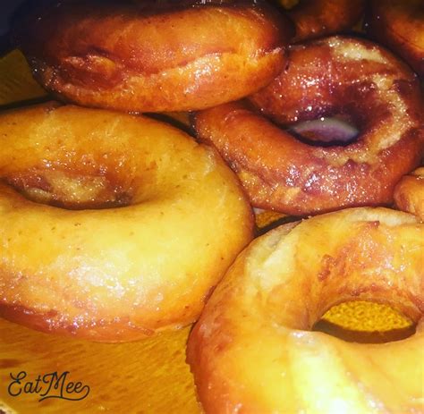 deep-fried-doughnuts-south-african-food-eatmee image