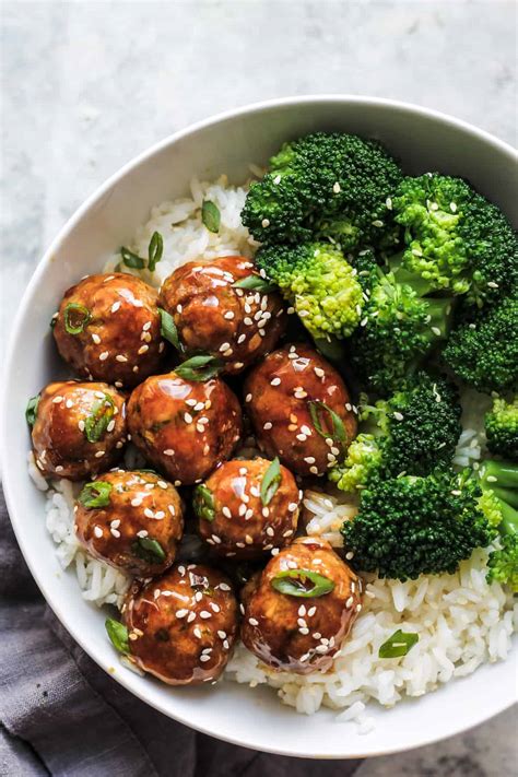 asian-chicken-meatballs-sesame-ginger-easy-chicken image