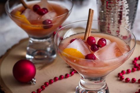 spiced-cranberry-rum-old-fashioned-recipe-food image