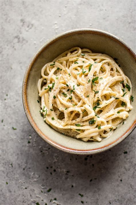 15-minute-creamy-garlic-pasta-recipe-salt-lavender image