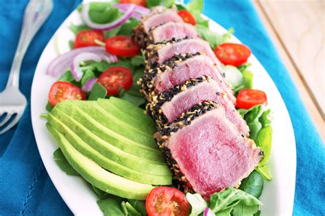 sesame-crusted-seared-ahi-tuna-salad-with-creamy image