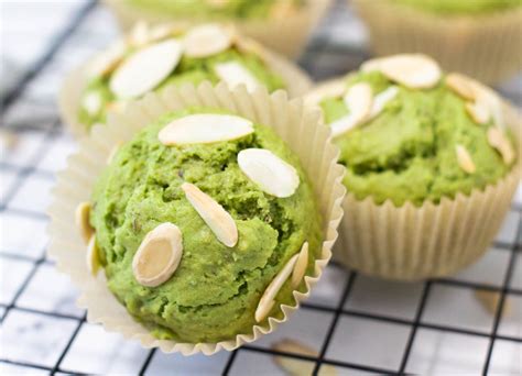 matcha-muffins-one-bowl-vegan-recipe-keeping-the-peas image