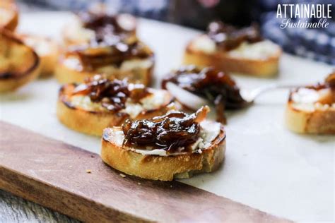 delicious-caramelized-onion-jam-with-balsamic-vinegar image