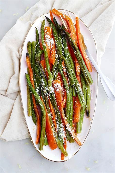 roasted-asparagus-and-carrots-its-a-veg-world-after-all image