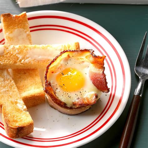 30-sizzling-bacon-breakfast-recipes-taste-of-home image