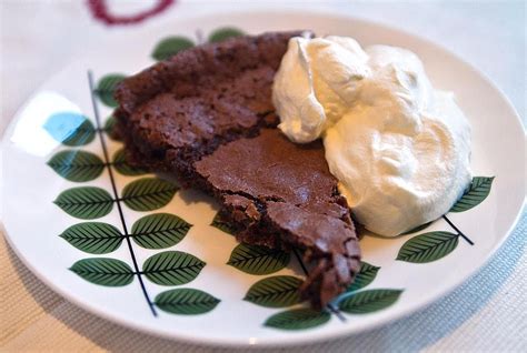 swedish-kladdkaka-chocolate-sticky-cake-recipe-the image