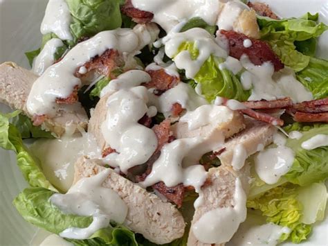 chicken-and-bacon-caesar-salad-recipe-kitchen-stories image