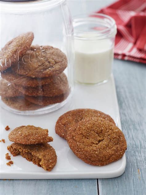old-fashioned-molasses-cookies image