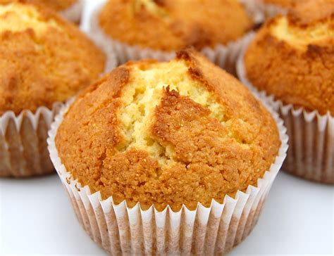 vegan-cornbread-muffins-agavemad image