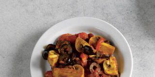 mushroom-and-olive-salad-recipe-book-of-tapas image