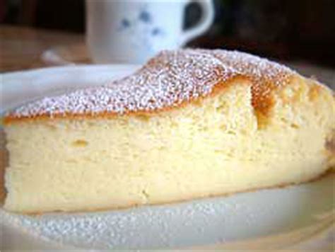 how-to-make-a-sponge-cheesecake-japanese-style image