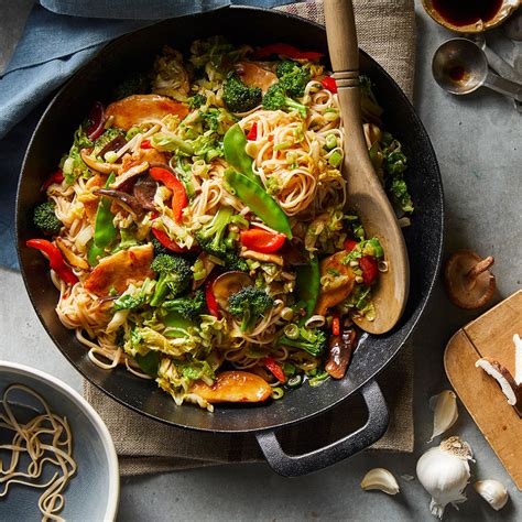 cabbage-lo-mein-eatingwell image