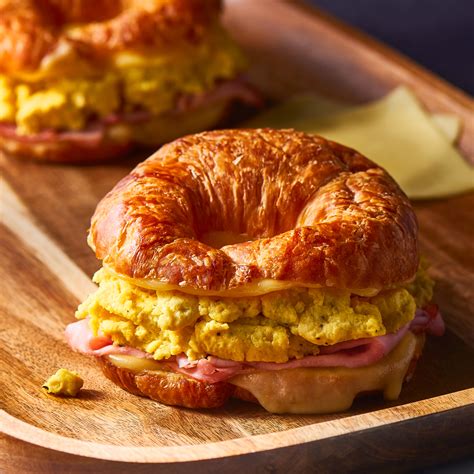 easy-ham-cheese-croissants-vv-supremo-foods image