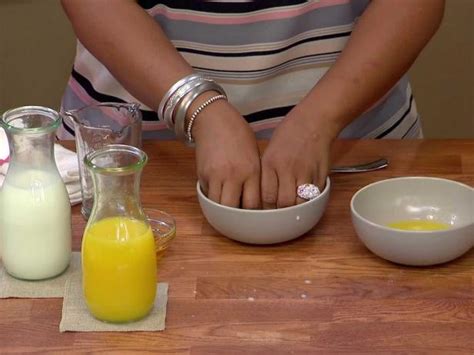 how-to-make-a-nail-strengthening-soak-food-network image