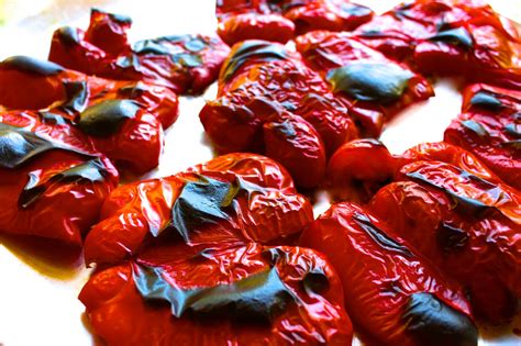how-to-roast-and-freeze-red-peppers-la image