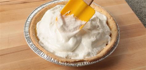 how-to-make-a-meringue-get-cracking-eggsca image