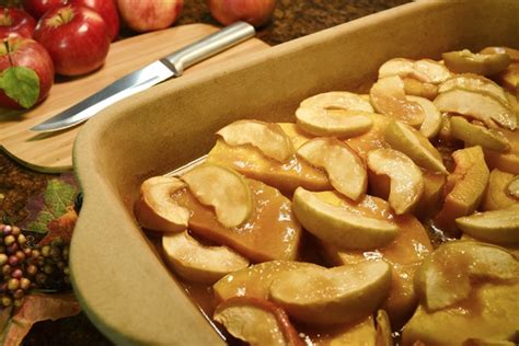 harvest-time-recipes-thanksgiving-squash-apple image