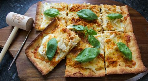 maryland-crab-pizza-the-best-homemade image