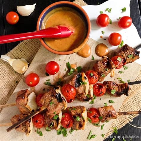 grilled-sriracha-honey-mustard-beef-kebabs-a image