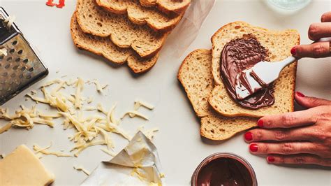 how-to-make-nutella-grilled-cheese-sandwiches image