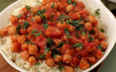 recipe-for-chickpea-and-tomato-ragout-with-couscous image