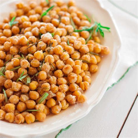 crunchy-chickpeas-with-rosemary-and-olive-oil image