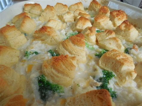 chicken-rice-crescent-topped-casserole-drizzle-me image