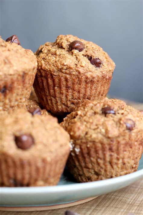 vegan-oil-free-oat-bran-applesauce-muffins-the image