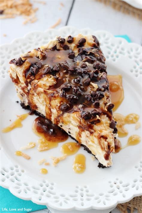 no-bake-samoa-cheesecake-recipe-caramel-coconut image