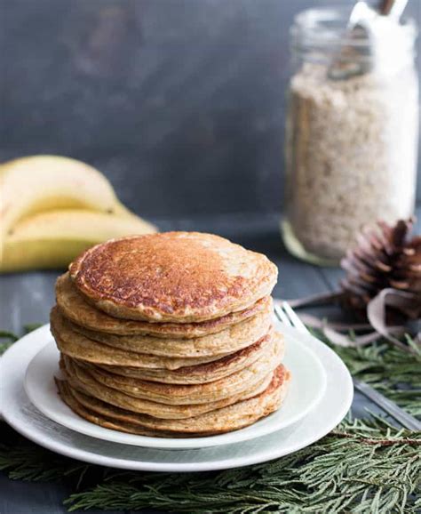 oatmeal-cottage-cheese-protein-pancakes-the image