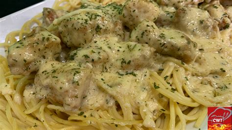 creamy-chicken-alfredo-recipe-cooking-with image