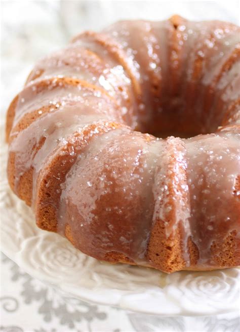 salted-caramel-bundt-cake-absolutely-amazing-for-the-feast image
