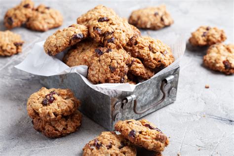 healthy-recipe-for-oatmeal-raisin-cookies-lose-weight image