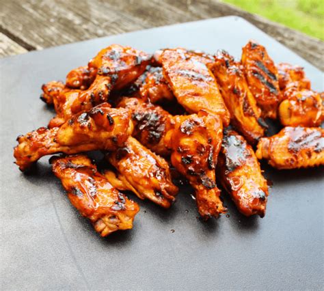 10-grilled-chicken-wings image