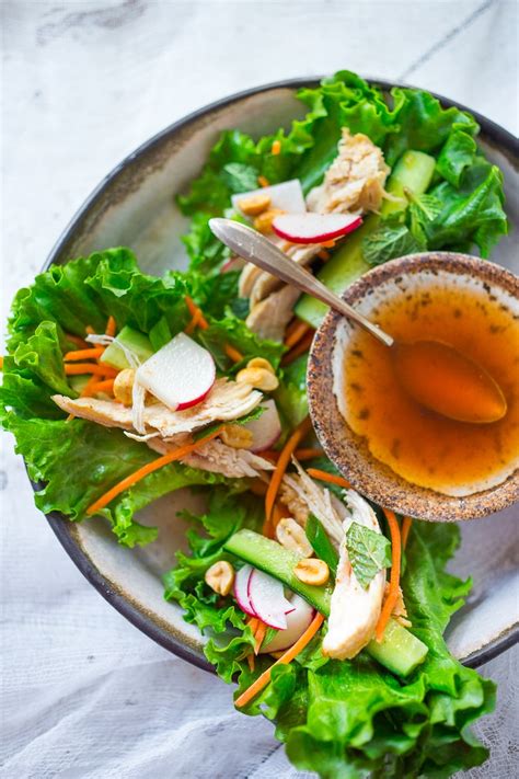 vietnamese-lettuce-wraps-with-chicken-or-tofu image