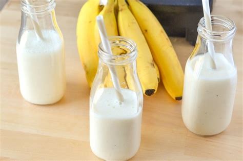 banana-smoothie-with-yogurt-know-your-produce image