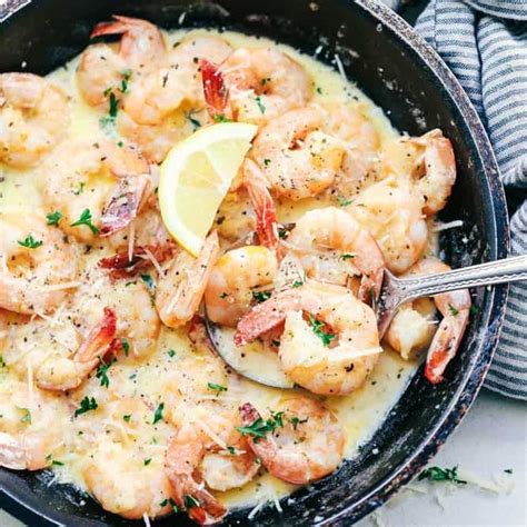 creamy-parmesan-garlic-shrimp-pasta image