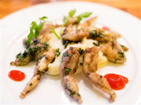 what-goes-well-with-frogs-legs-itsfoodtastic image