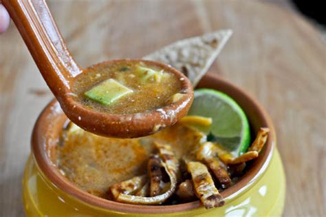 easy-tortilla-soup-how-sweet-eats image