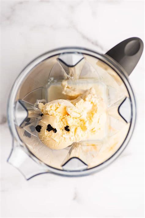 the-best-vanilla-milkshake-baking-mischief image