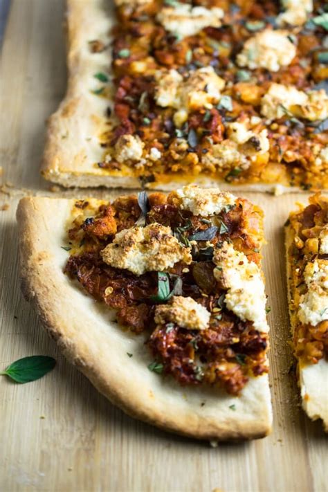 30-ingenious-vegan-pizza-recipes-hurry-the-food-up image